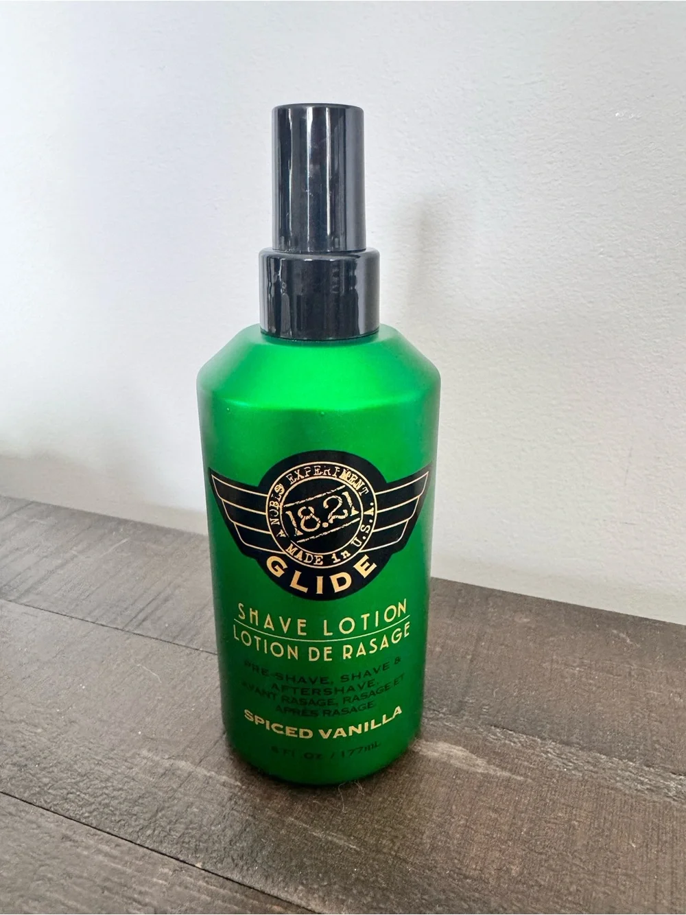 18.21 Man Made Glide Shave Lotion - Spiced Vanilla -6 oz Professional Luxury NEW